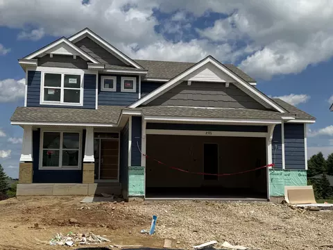 8921 Periwinkle Blvd, Woodbury, MN 55129