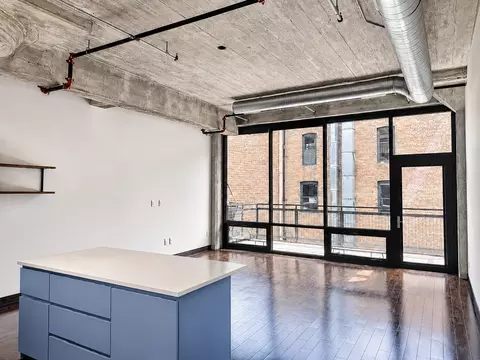618 Washington Ave N #405, Minneapolis, MN 55401