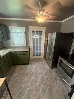 Kitchen - 616 Ann St, Willmar, MN 56201 photo 3 of 3