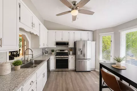 Kitchen - 8214 109th Pl N, Champlin, MN 55316 photo 1 of 4