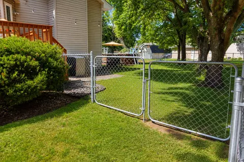 Exterior - 8214 109th Pl N, Champlin, MN 55316 photo 8 of 14