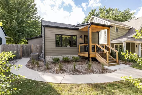 5344 Chowen Ave S, Minneapolis, MN 55410