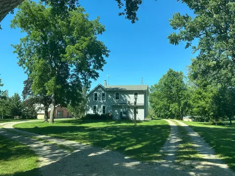 22301 Glynview Trl, Faribault, MN 55021