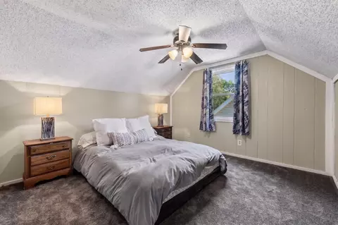 Bedroom - 5001 Rosedale Rd, Mound, MN 55364 photo 2 of 3