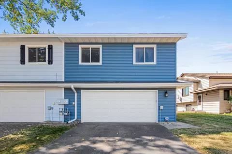 5235 Unity Ct, Crystal, MN 55429
