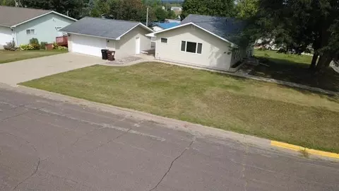 View/Area - 101 N Robert St, Mabel, MN 55954 photo 1 of 4
