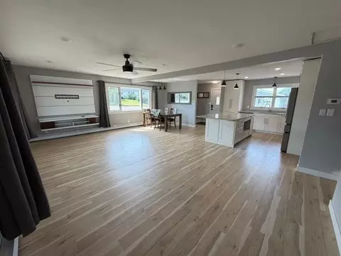 Living - 101 N Robert St, Mabel, MN 55954 photo 2 of 3