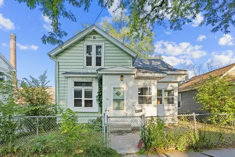 375 Erie St, Saint Paul, MN 55102