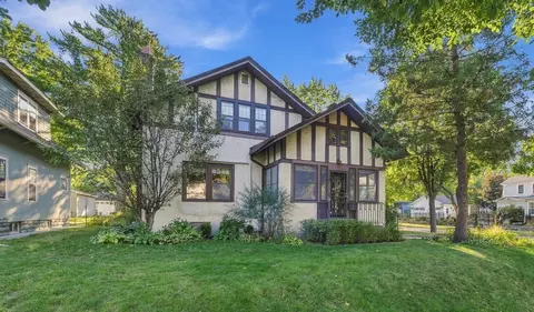 4355 Garfield Ave, Minneapolis, MN 55409