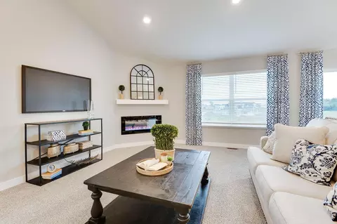 17444 Dulles Ln, Lakeville, MN 55044