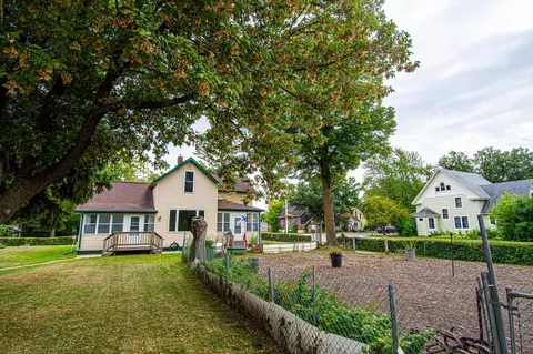 Exterior - 621 1st St E, Thief River Falls, MN 56701 photo 11 of 11