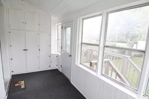 Exterior - 621 1st St E, Thief River Falls, MN 56701 photo 4 of 11