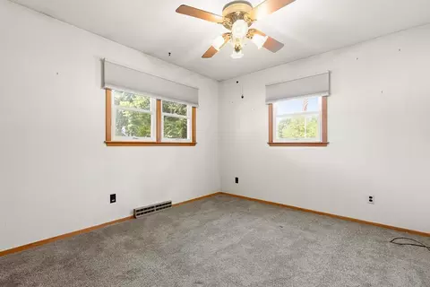 Bedroom - 106 Ranch Ave, Marshall, MN 56258 photo 4 of 9