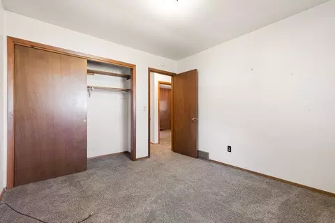 Bedroom - 106 Ranch Ave, Marshall, MN 56258 photo 2 of 9