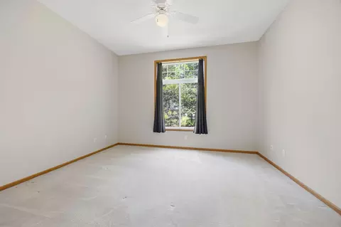 Bedroom - 3771 Burgundy Dr, Eagan, MN 55122 photo 2 of 3