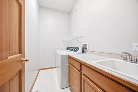 Other - 3771 Burgundy Dr, Eagan, MN 55122 photo 4 of 9