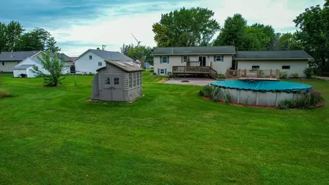Exterior - 263 S Pine St, Dexter, MN 55926 photo 10 of 16