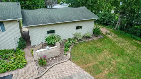 Exterior - 263 S Pine St, Dexter, MN 55926 photo 3 of 16
