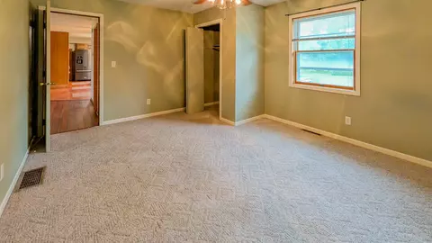 Bedroom - 263 S Pine St, Dexter, MN 55926 photo 3 of 6