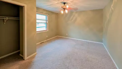 Bedroom - 263 S Pine St, Dexter, MN 55926 photo 2 of 6