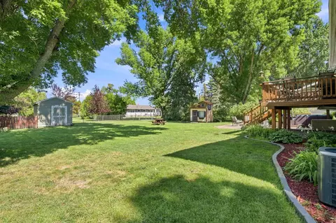 Exterior - 543 Crescent Dr, Thompson, ND 58278 photo 6 of 7