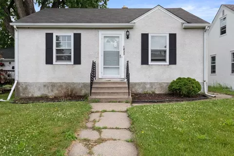 5433 30th Ave S, Minneapolis, MN 55417