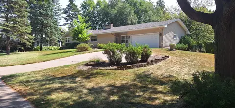 6105 Tracy Ave, Edina, MN 55436