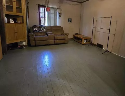 Living - 92883 510th Ave, Windom, MN 56101 photo 1 of 2