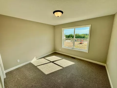 Bedroom - 941 Kepler Ave NE, Hanover, MN 55341 photo 5 of 6