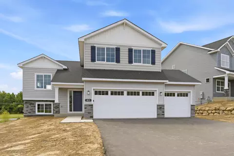 813 Walnut Grove Ln, Hanover, MN 55341