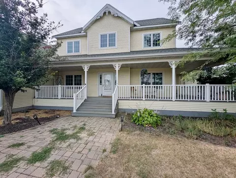 Exterior - 210 Hackberry Ct, Kindred, ND 58051 photo 7 of 12