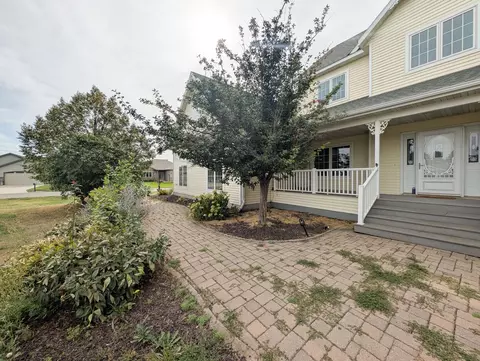 Exterior - 210 Hackberry Ct, Kindred, ND 58051 photo 6 of 12