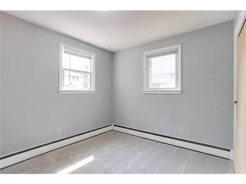 914 Burr St, Saint Paul, MN 55130 photo 4