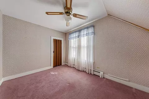 Bedroom - 932 3rd Ave NW, Faribault, MN 55021 photo 4 of 8
