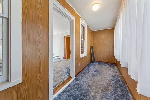 Entry Way - 932 3rd Ave NW, Faribault, MN 55021 photo 1 of 3