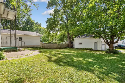Exterior - 932 3rd Ave NW, Faribault, MN 55021 photo 2 of 7