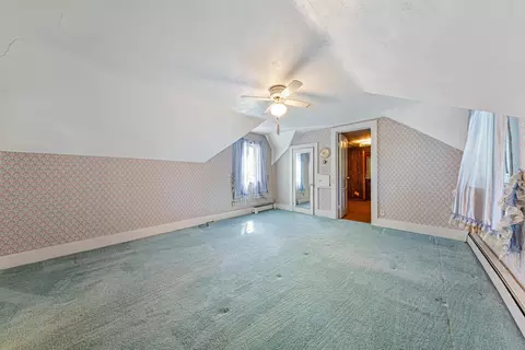 Bedroom - 932 3rd Ave NW, Faribault, MN 55021 photo 6 of 8