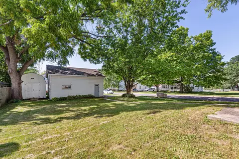 Exterior - 932 3rd Ave NW, Faribault, MN 55021 photo 5 of 7