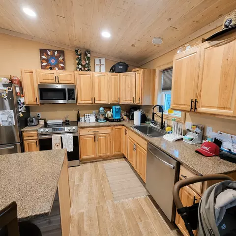 Kitchen - 202 Cozy Oak Dr E, Ottertail, MN 56571 photo 2 of 2