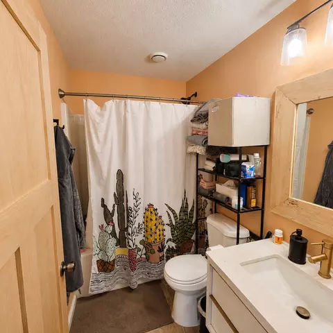 Bath - 202 Cozy Oak Dr E, Ottertail, MN 56571 photo 1 of 1