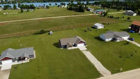 View/Area - 202 Cozy Oak Dr E, Ottertail, MN 56571 photo 2 of 4
