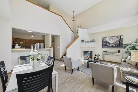 1030 Providence Dr, Shakopee, MN 55379
