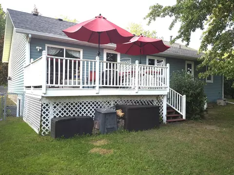 Exterior - 906 21st St SE, Saint Cloud, MN 56304 photo 7 of 9