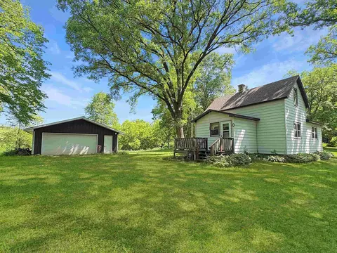 Exterior - 2119 190th St, Centuria, WI 54824 photo 5 of 14