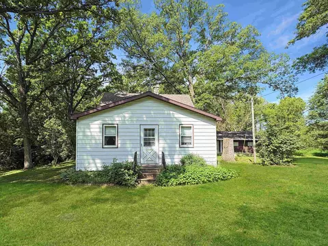 Exterior - 2119 190th St, Centuria, WI 54824 photo 3 of 14