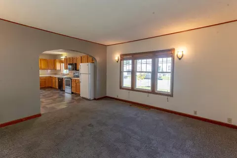 Living - 457 2nd St SW, Perham, MN 56573 photo 3 of 3