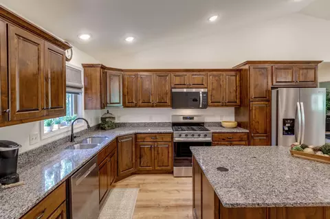 Kitchen - 31041 Spring Loop, Breezy Point, MN 56472 photo 3 of 3