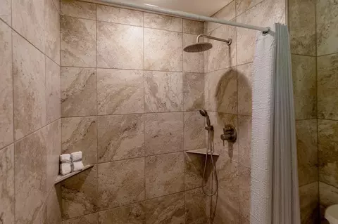 Bath - 31041 Spring Loop, Breezy Point, MN 56472 photo 2 of 3