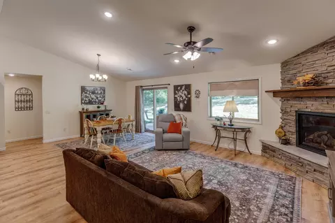 Living - 31041 Spring Loop, Breezy Point, MN 56472 photo 2 of 2