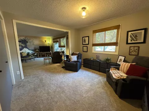Living - 1340 9th Ave S #202, Saint Cloud, MN 56301 photo 4 of 7